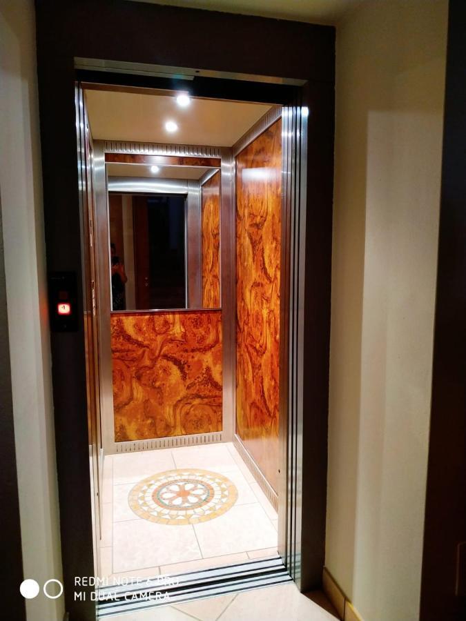 Hotel Azzurra سالسوماجّوري تيرمي المظهر الخارجي الصورة