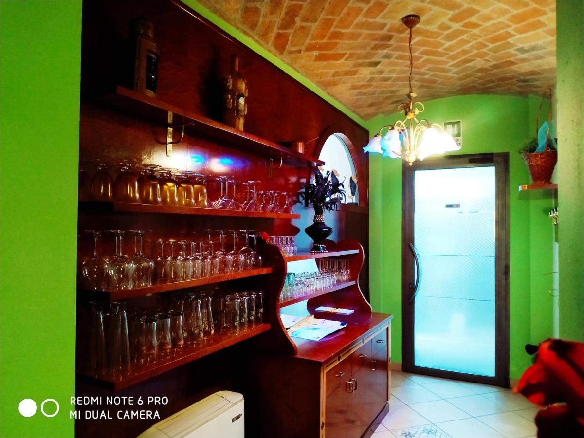 Hotel Azzurra سالسوماجّوري تيرمي المظهر الخارجي الصورة