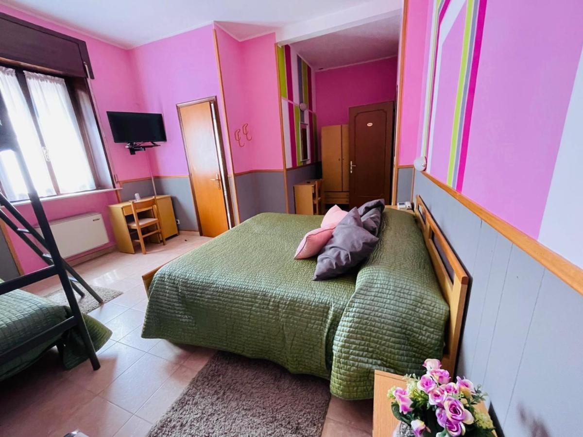 Hotel Azzurra سالسوماجّوري تيرمي المظهر الخارجي الصورة